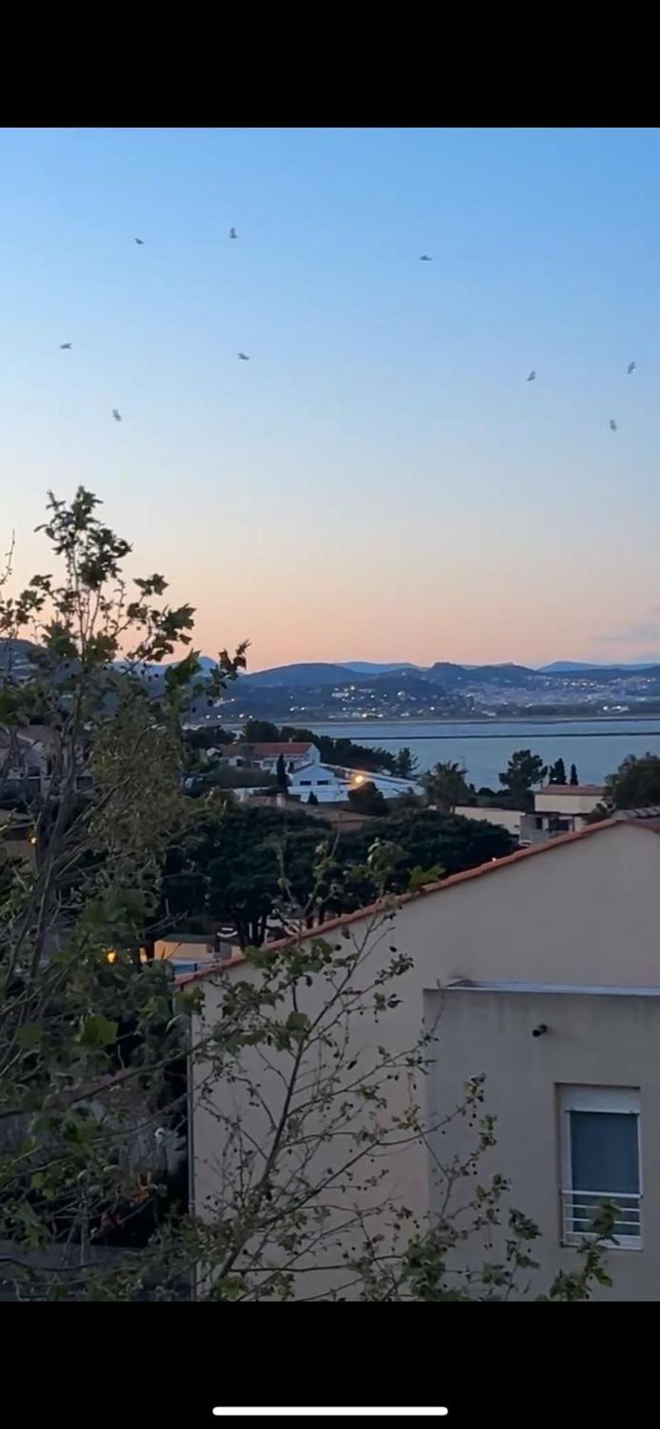 Superbe Duplex Refait A Neuf ! Διαμέρισμα Ιέρ Εξωτερικό φωτογραφία