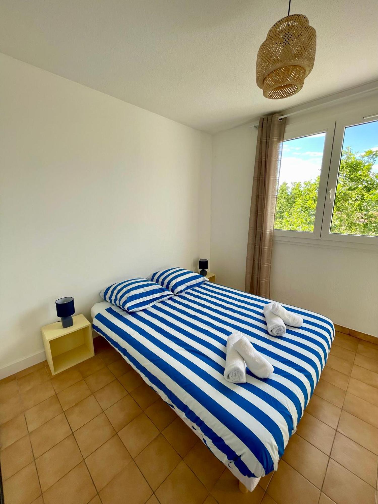 Superbe Duplex Refait A Neuf ! Διαμέρισμα Ιέρ Εξωτερικό φωτογραφία