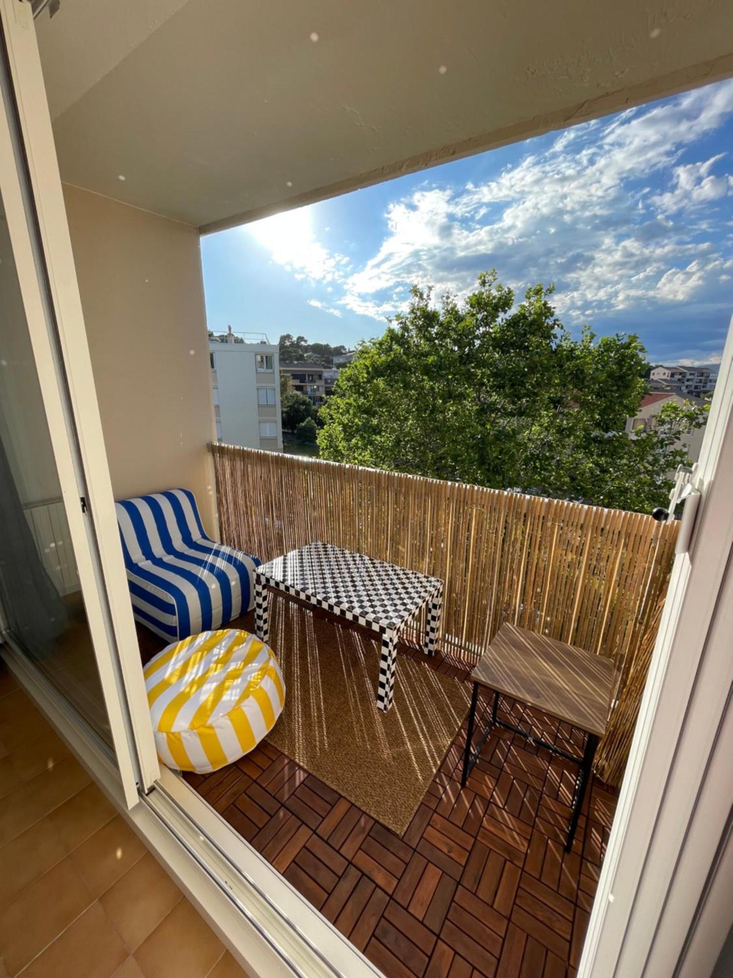 Superbe Duplex Refait A Neuf ! Διαμέρισμα Ιέρ Εξωτερικό φωτογραφία